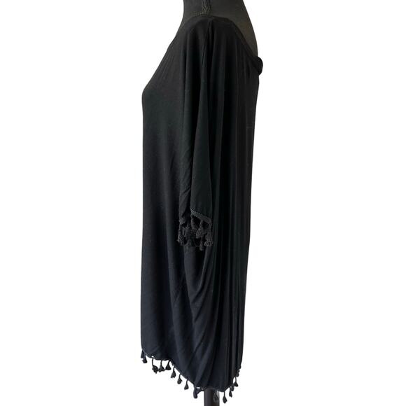 Amazon - Swimsuit Coverup with Fringe - XXL - Picture 2 of 6